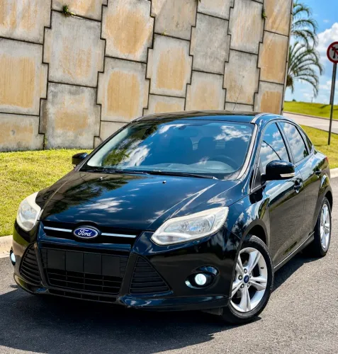 Ford Focus Sedan 1.6/1.6 Flex 8v/16v 4P Mec. 2014