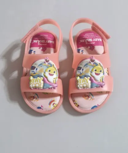 sandália infantil feminino