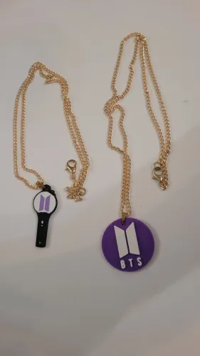 2 colares do BTS novos artesanais