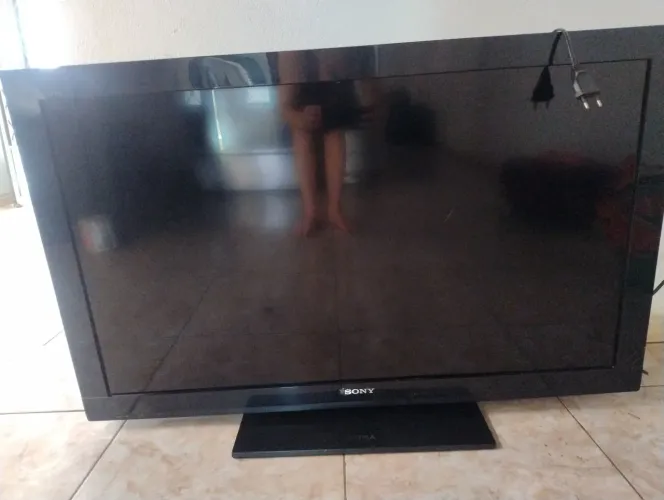 Vendo tv 43 polegadas 