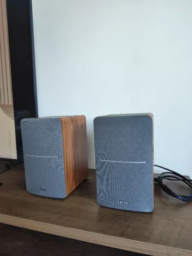 Caixa Edifier Bluetooth. DESAPEGO! R1280DB