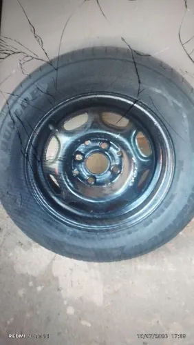 Pneu 175/70/13