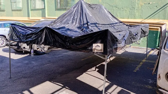 TENDA PARA EVENTOS 4,5m X 3m