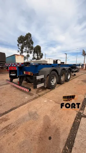 CARRETA PORTA CONTAINER 12 LOOKS COM PNEU 2018
