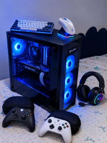 PC GAMER RYZEN 7 5700X + RX NVIDIA 4060