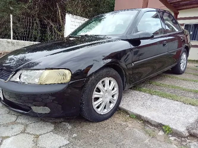 Chevrolet Vectra CD 2.2 16V / 2.0 16V Mec./aut. 1999