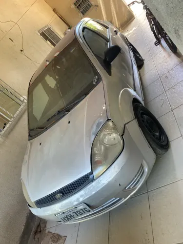 Ford Fiesta Sed. Personnalite 1.0 8V 4P 2005