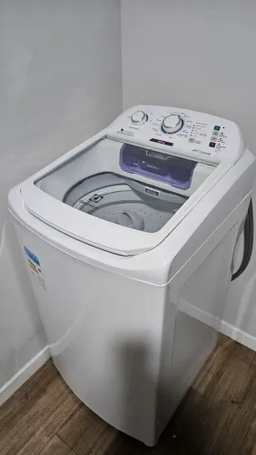 Máquina de lavar Eletrolux 8.5kg Jet e Clean