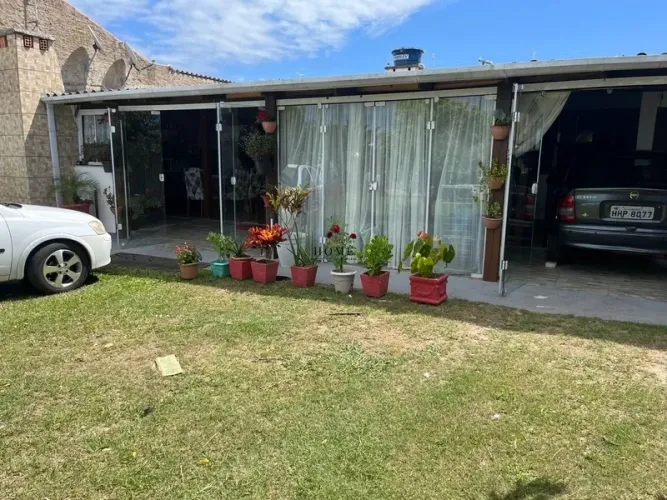 Casa a venda em Santa Terezinha