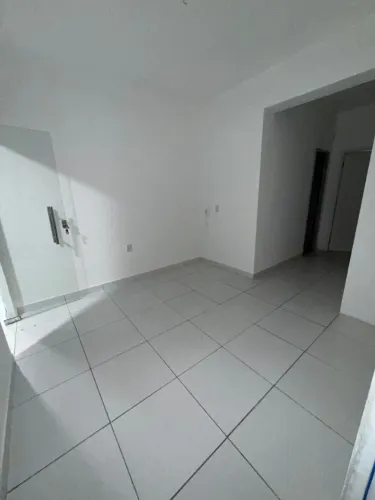 Sala comercial c/ 65 metros em Nova Parnamirim