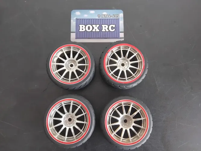 Jogo de rodas 1/10 rodas usadas, pneus novos