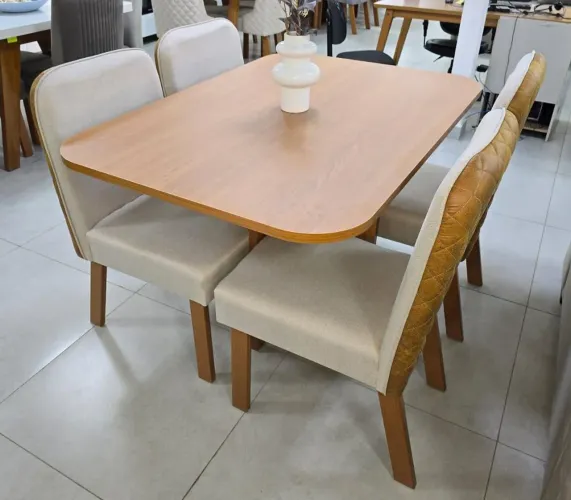 Mesa com 5 cadeiras Novas Entrega rápida 