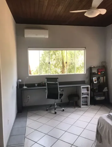 Excelente Casa no Condomínio Ubá 2 em Niterói - RJ
