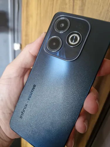 Infinix hot 40i 256gb impecável