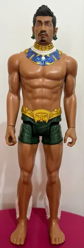 Boneco Namor Pantera Negra 29cm articulado Hasbro 