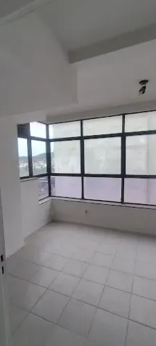 Sala à venda, 77 m² por R$ 300.000,00 - Centro - Cabo Frio/RJ