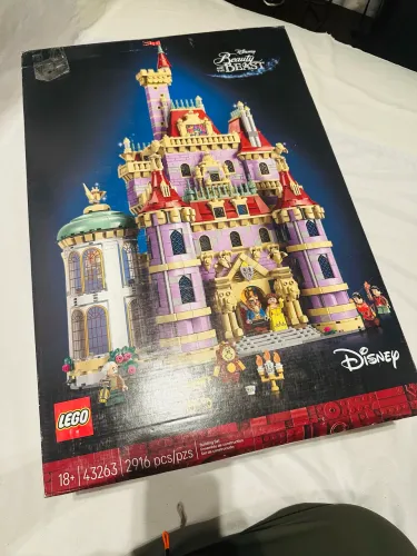 Blocos de montar LegoDisney 43263 2916 peças em caixa