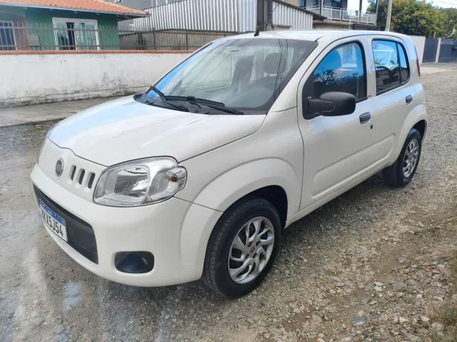 Fiat Uno Vivace Celeb. 1.0 EVO F.flex 8V 5P 2014