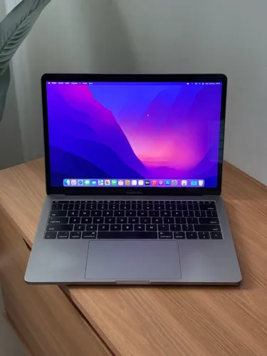 Macbook Pro 2017 256gb