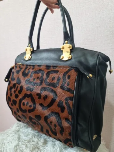 Bolsa de couro e pelinhos LENNY e CIA