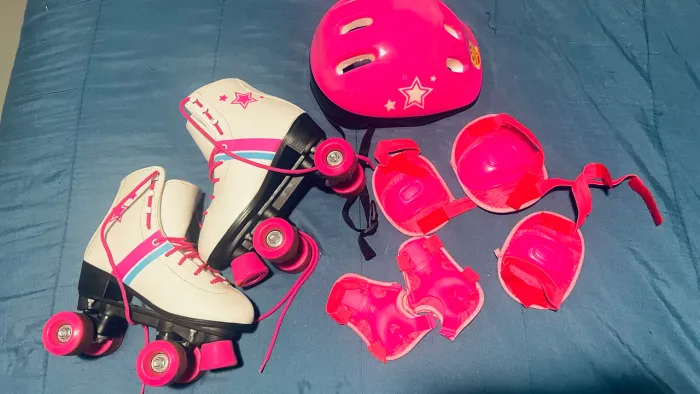 Vendo patins pouco usado