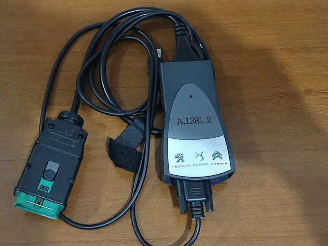 Scanner Lexia Diagbox PSA Peugeot Citroen 