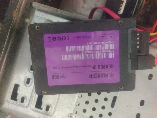 SSD mancer 240 gb reaper RF 240 gigas funcionando perfeitamente