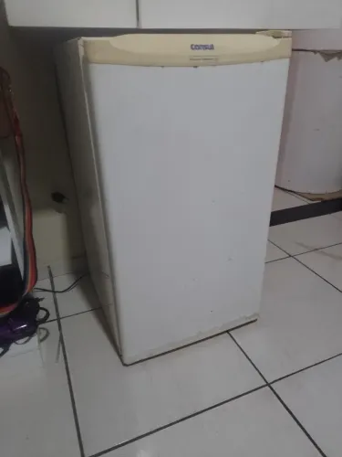 FRIGOBAR 120 LITROS GELANDO PERFEITAMENTE LIGAÇÃO OU WHATSAPP 