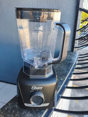 Liquidificador Oster 3,2L