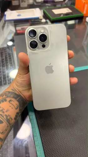 Vendo iPhone 16 pro Max