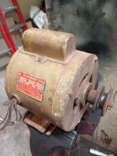 Motor monofásico
