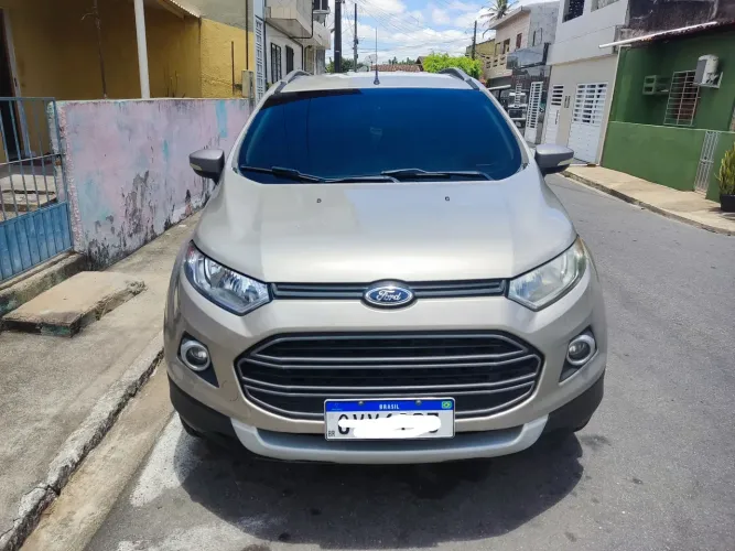Ford Ecosport Freestyle 1.6 16V Flex 5P 2014