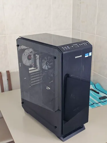 Vendo computador i5-9600k + B360m aorus gaming 3 + CPU cooler risemode g800 + Gabinete NOX