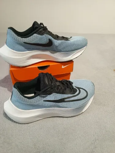 Tênis Nike Zoom Fly 5 tam.39 