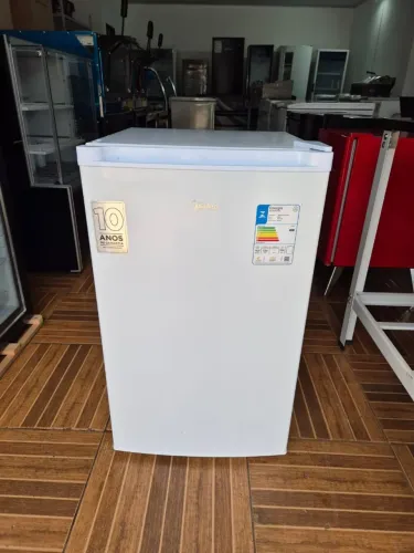 Frigobar Midea 122 litros