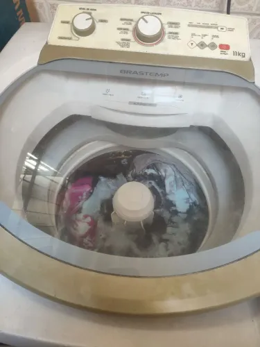 Vendo máquina de lavar de 11 kilos em ótimo estado 