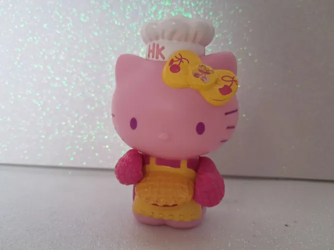 Miniatura Hello Kitty colecionável Cozinheira