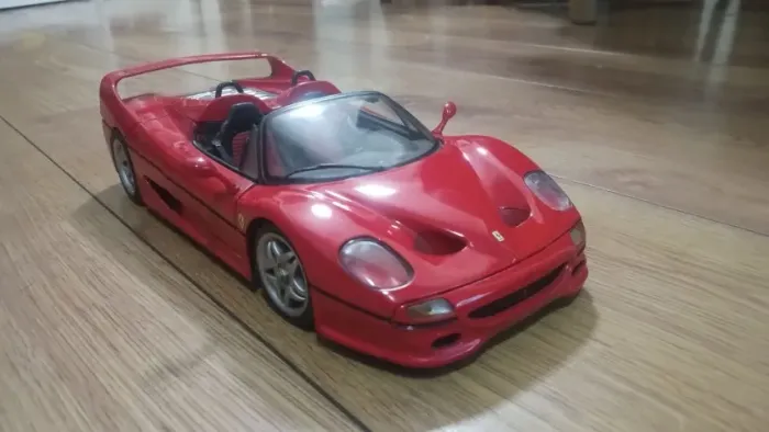 Ferrari F50 Maisto 1/18 (detalhe Ler Anuncio)
