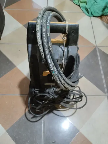 Lavadora de alta pressão Eletrolux
