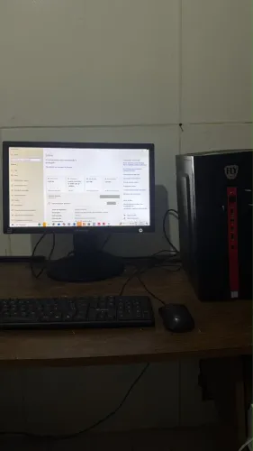 Pc gamer I3 9100f , Ssd 256, 8 de ram DDR4, placa de video G210