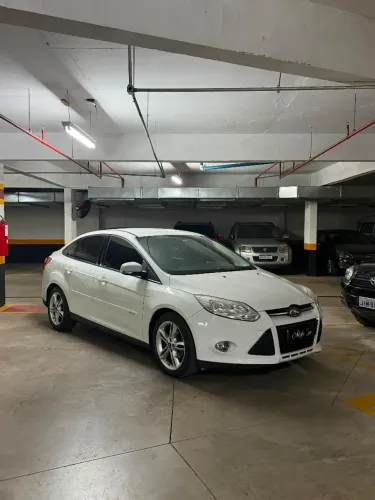 Ford Focus Sedan 2.0 16v/2.0 16V Flex 4P Aut. 2015