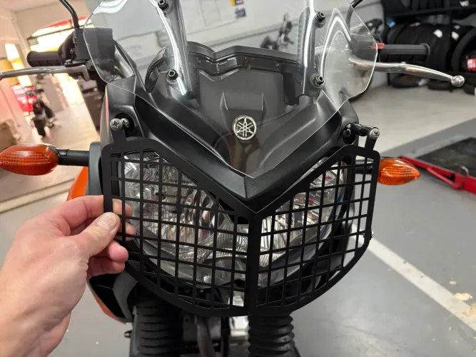 Protetor do Farol Tenere 250 (Yamaha)