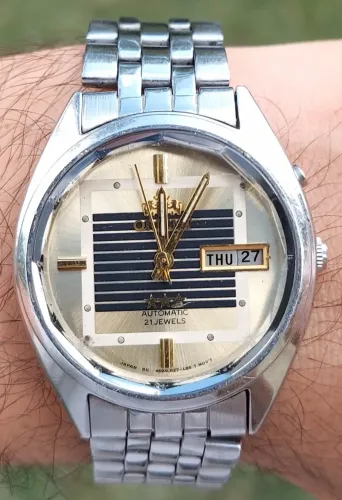 Orient Vintage automático - mostrador raro e vidro facetado