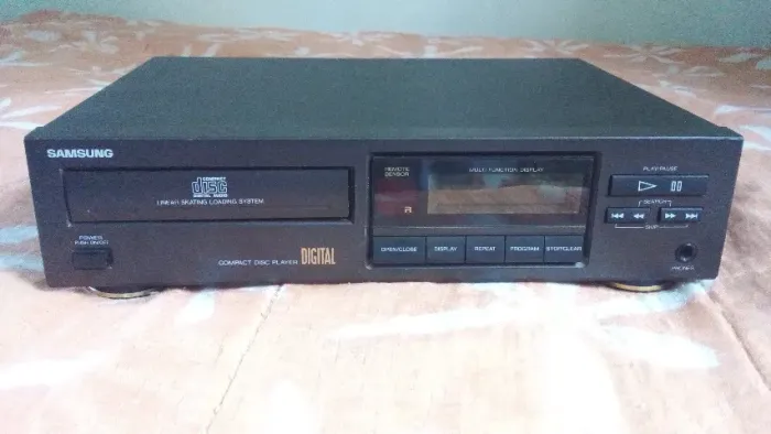 Cd Player Samsung Cd-35r - Com Defeito