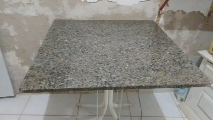 Mesa granito 90x90 