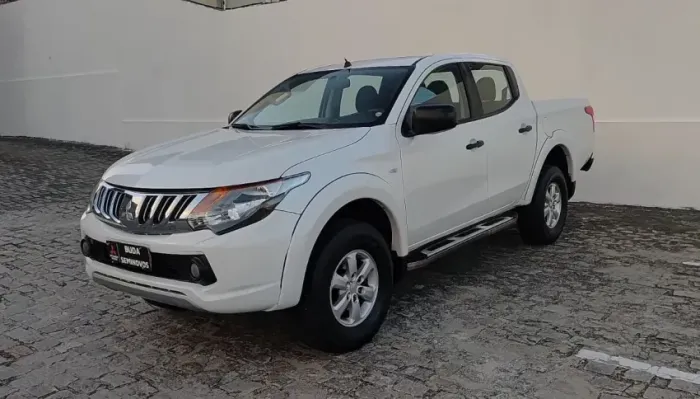 Mitsubishi L200 GLS 2.5 4X4 CD Diesel 2018