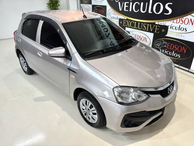 Toyota Etios X 1.3 Flex 16V 5P Mec. 2018