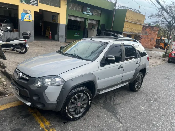 Fiat Palio Week. Adv/adv Tryon 1.8 MPI Flex 2013