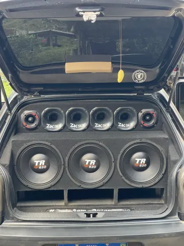 Vendo som automotivo completo