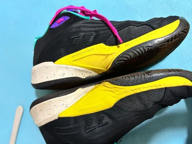 Jordan Luka 3 Black Hyper Jade Pink